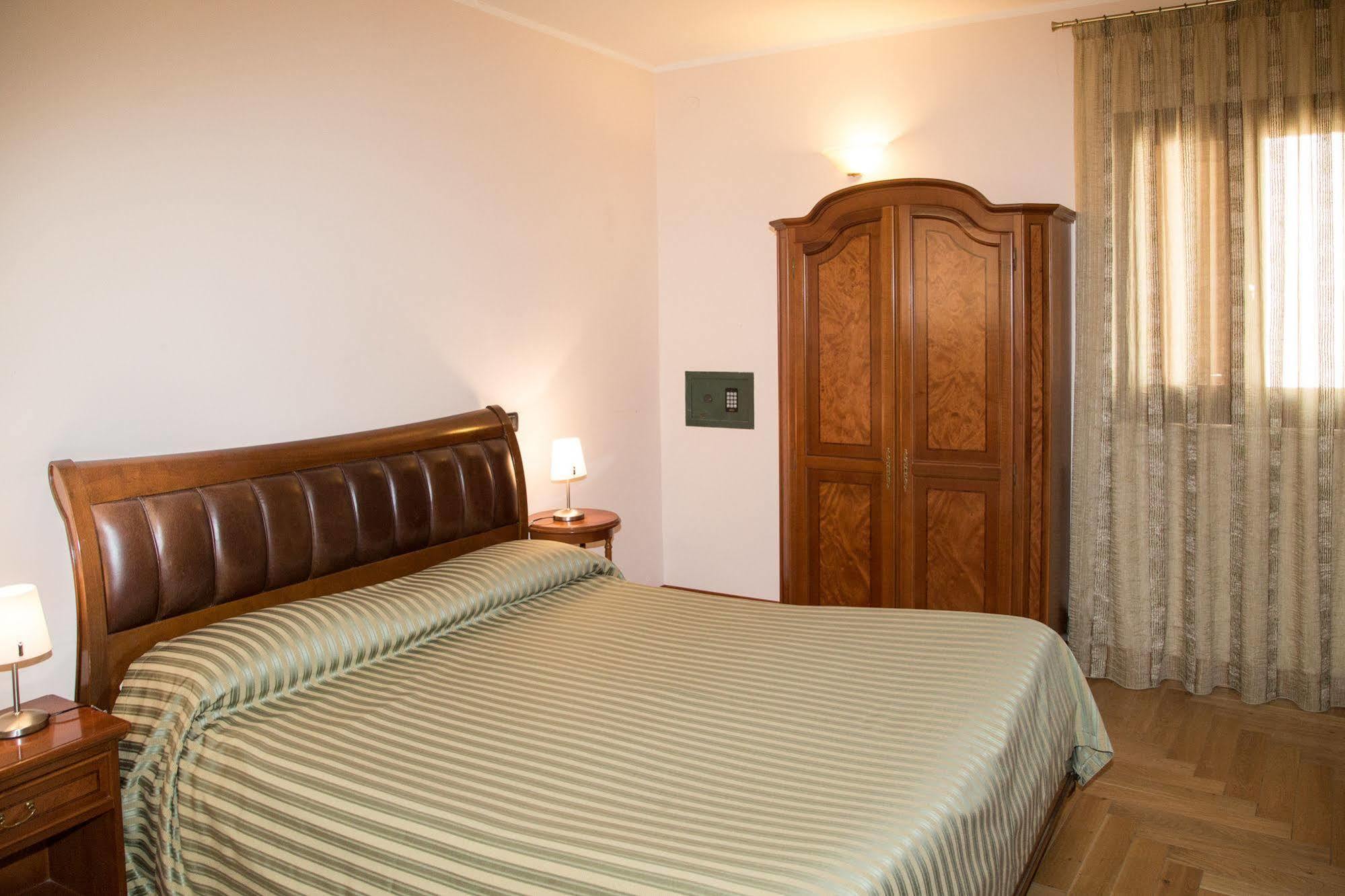 Residence Acropoli Syracuse Exterior photo